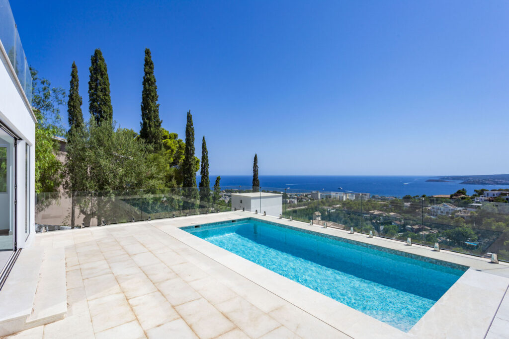 Modernisierte Luxus Villa in Costa den Blanes (5)