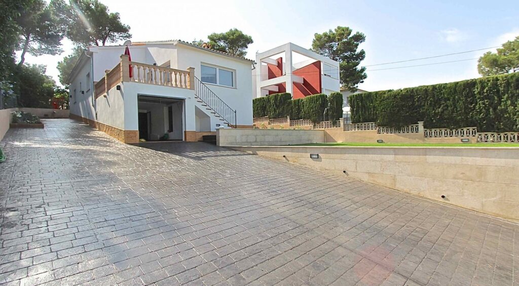 Mallorca Immobilie kaufen, Renoviertes Haus in El Toro, Santa Ponsa, Südwesten