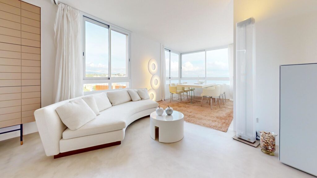 Modernized apartment in Illetas, near Palma, with dream sea view and community pool (48)