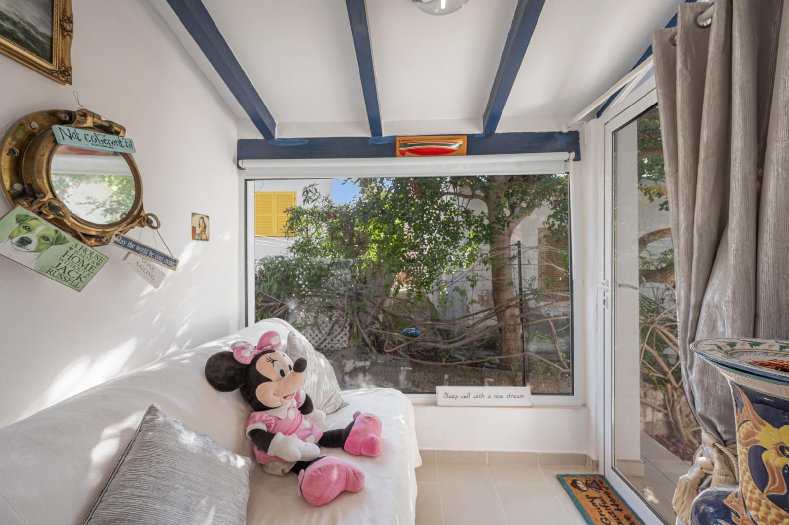 Beautiful, detached house with sea views, garden and two terraces in a good location in Sant Elm (7)