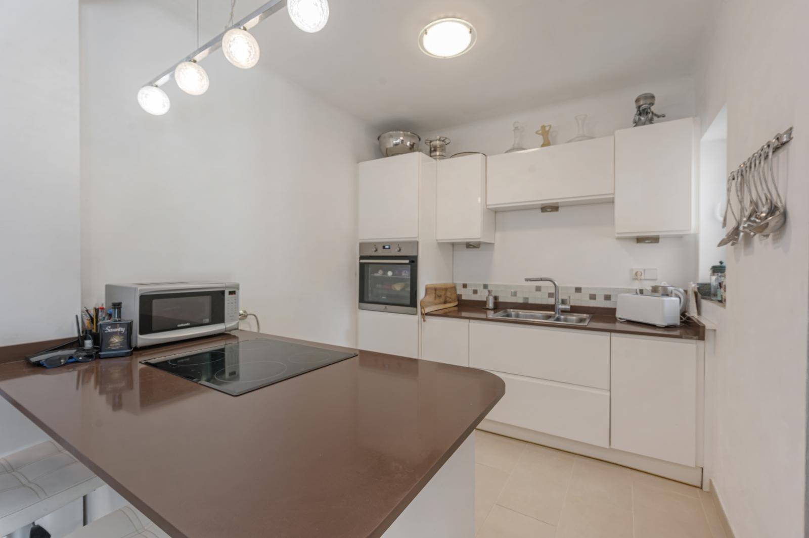 Beautiful, detached house with sea views, garden and two terraces in a good location in Sant Elm (9)