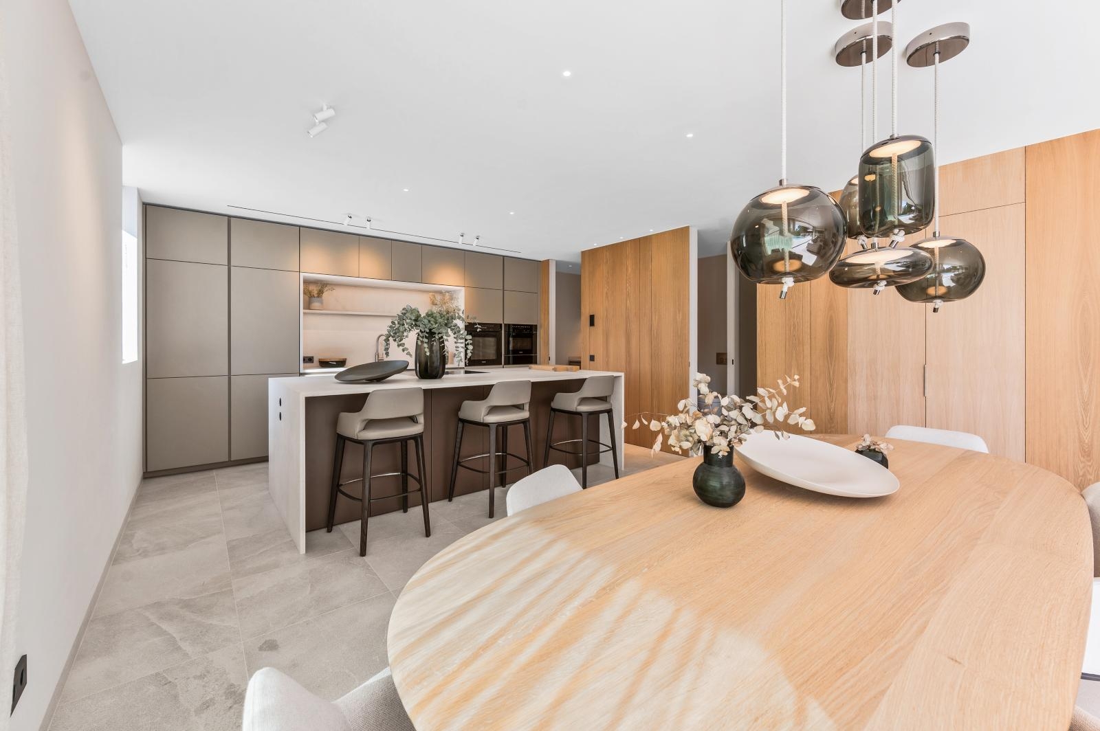 Luxurious newly built villa with sea views in Portals Nous, near the noble harbour and Palma (40)