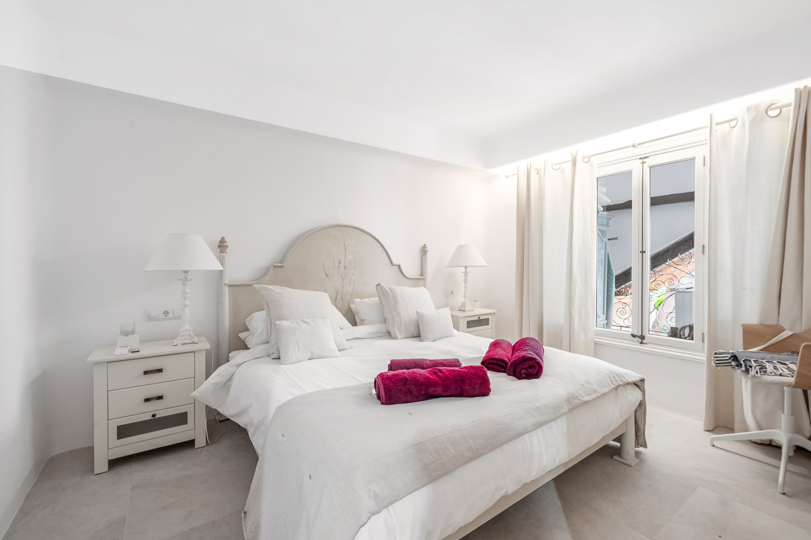 Luxurious ground floor apartment in complex with direct beach access and 4 pools in Costa de la Calma (1)