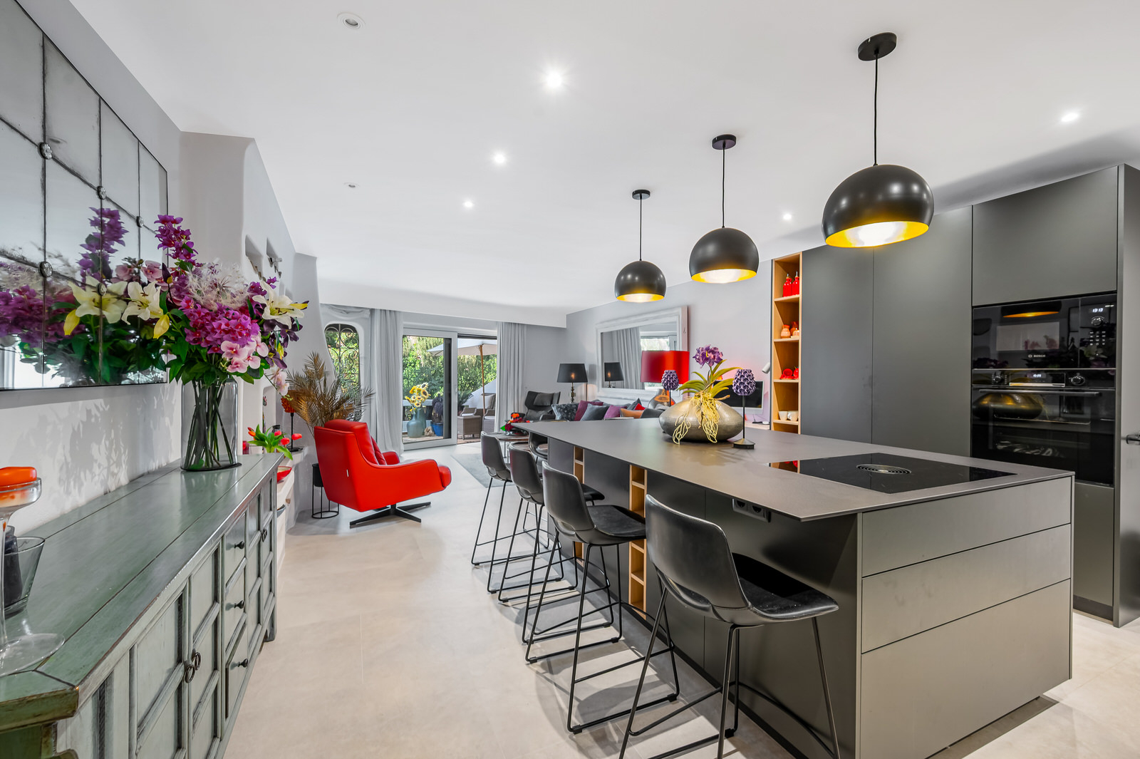 Luxurious ground floor apartment in complex with direct beach access and 4 pools in Costa de la Calma (26)