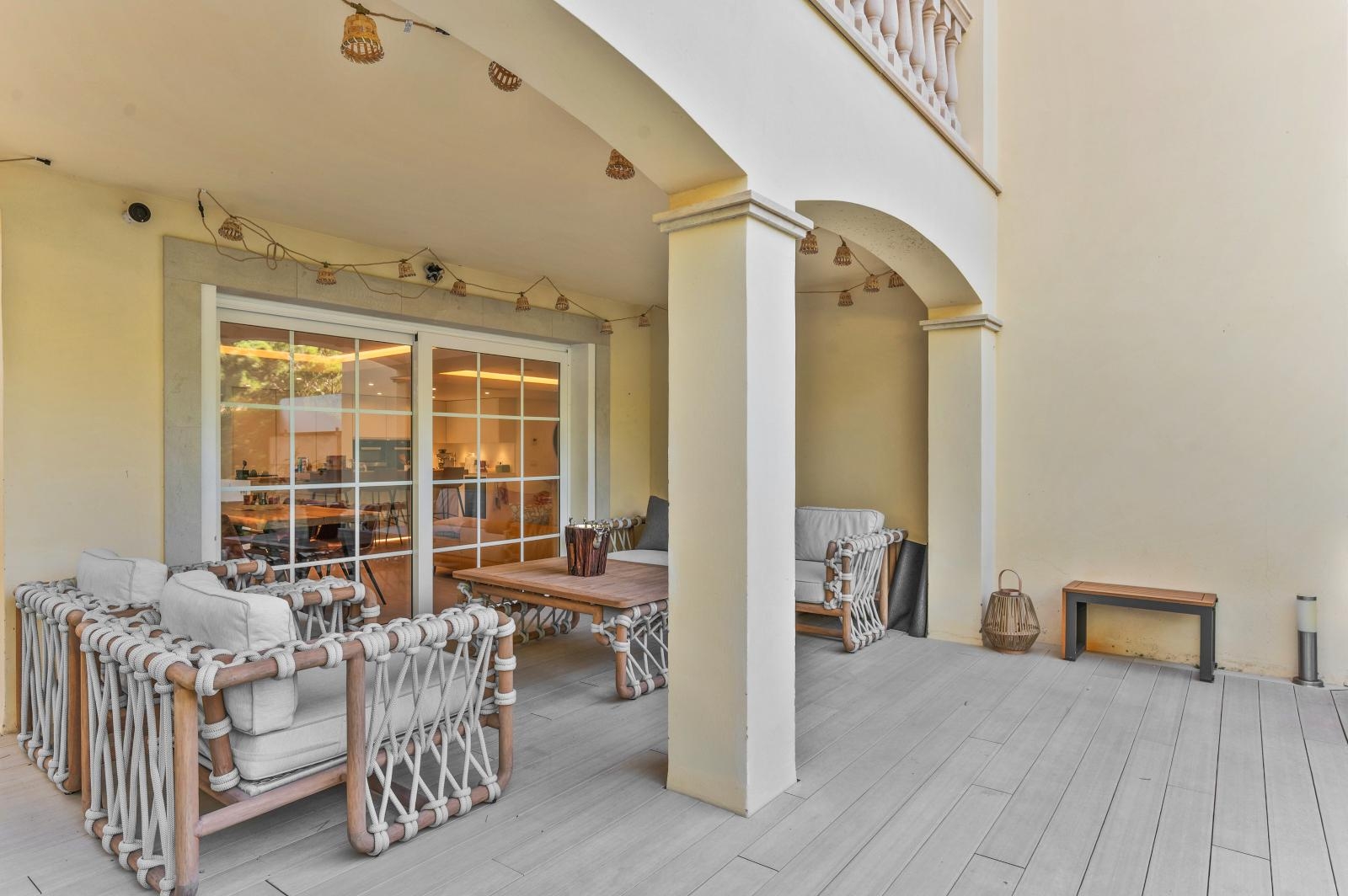 Modern garden apartment with spacious terrace in well-kept complex with pool in Nova Santa Ponsa (26)