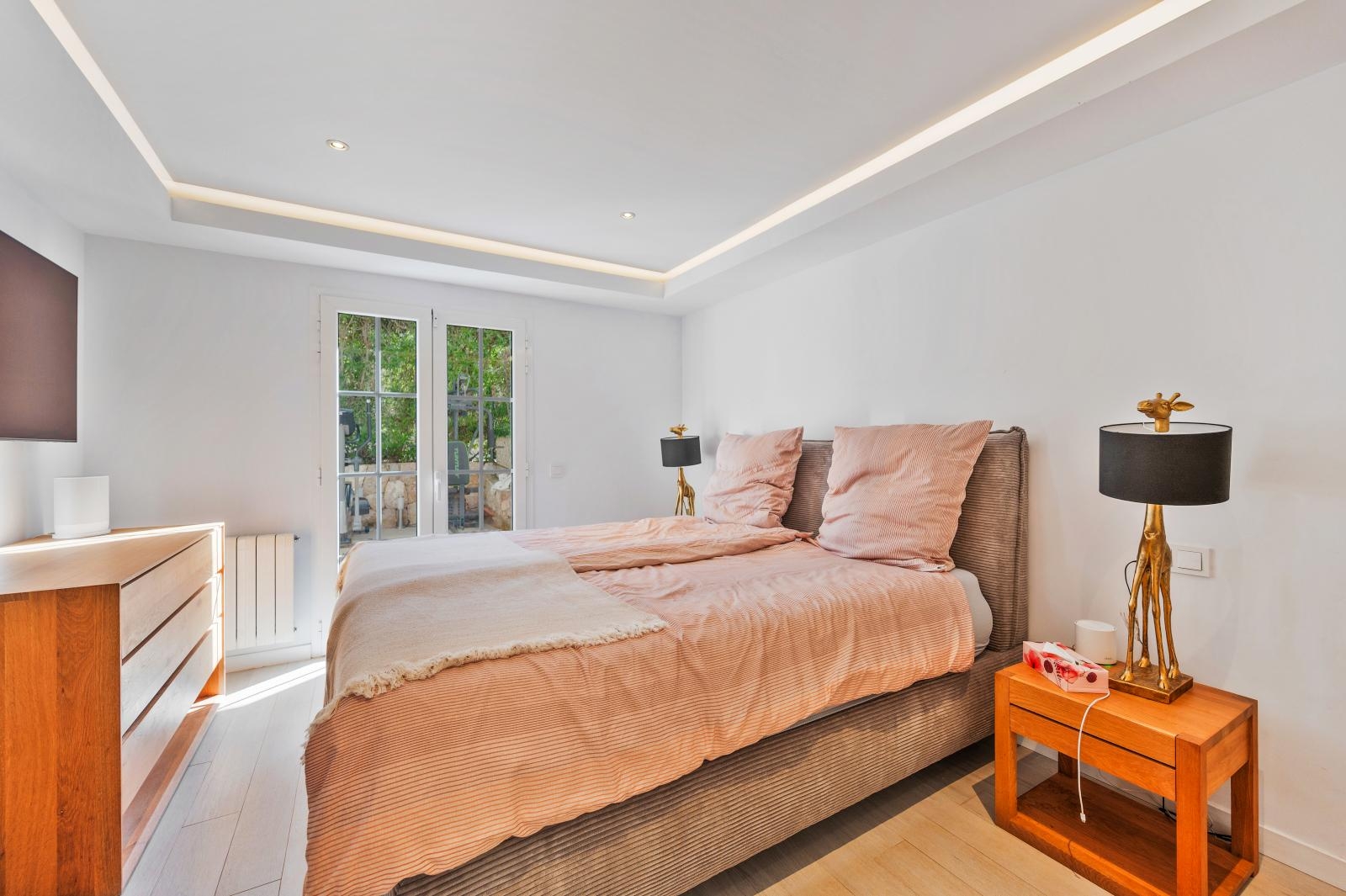 Modern garden apartment with spacious terrace in well-kept complex with pool in Nova Santa Ponsa (7)