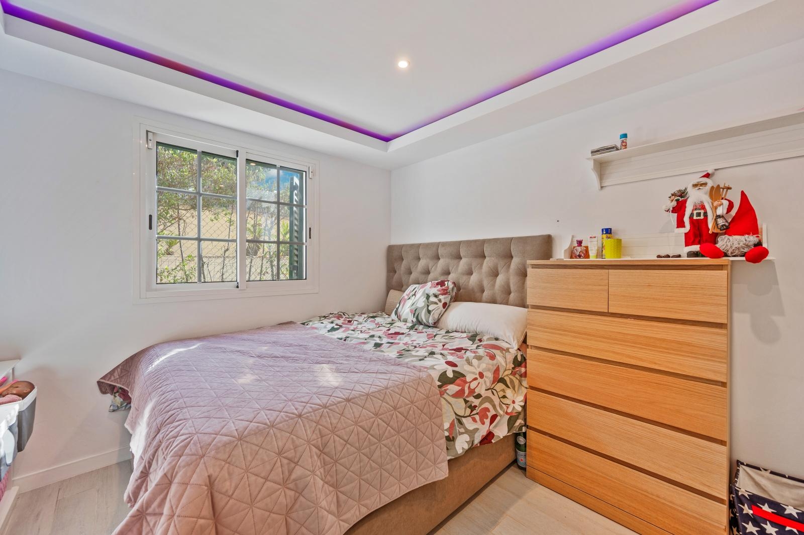 Modern garden apartment with spacious terrace in well-kept complex with pool in Nova Santa Ponsa (6)