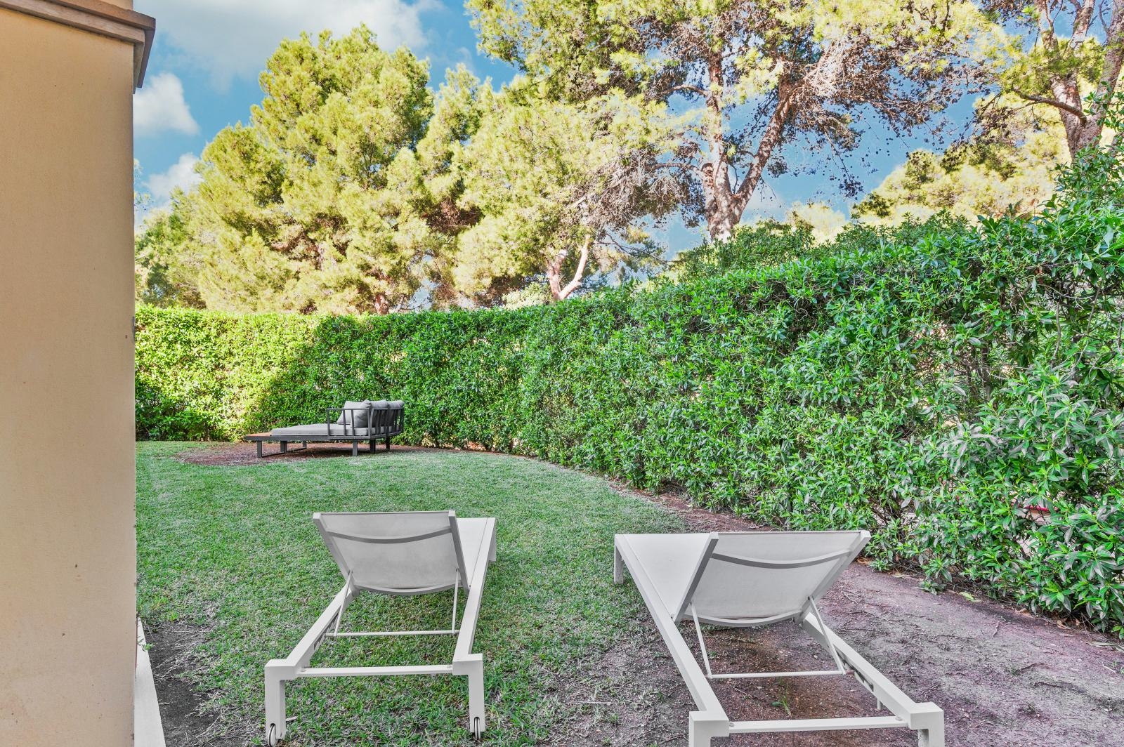 Modern garden apartment with spacious terrace in well-kept complex with pool in Nova Santa Ponsa (27)