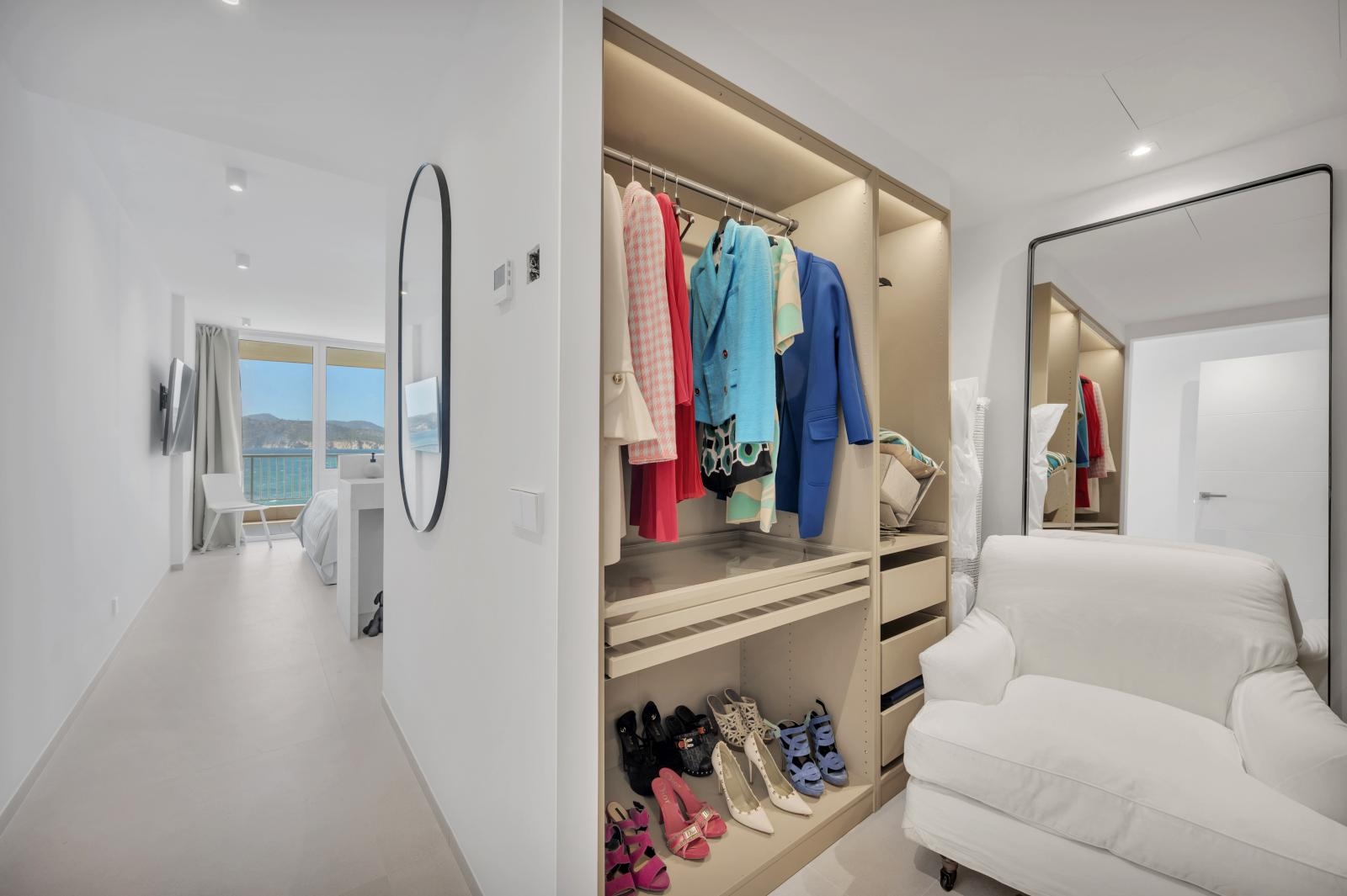 1st sea line completely renovated apartment with fantastic panoramic sea views in Costa de la Calma (7)