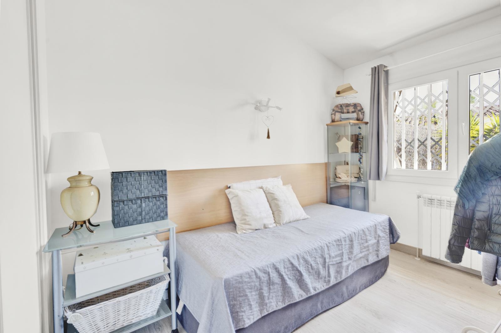 Spacious villa with beautiful panoramic views up to the sea and with pool in Costa de la Calma (15)