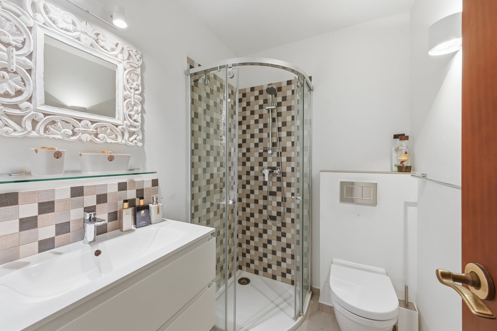 Charming Mediterranean villa with pool in a good location in Santa Ponsa (19)