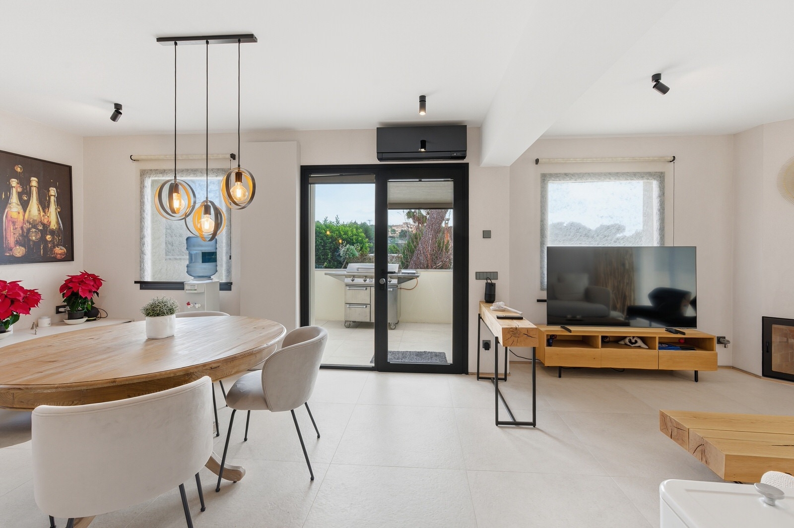 Well-maintained Mediterranean villa with guest house, apartment and pool in Paguera (19)