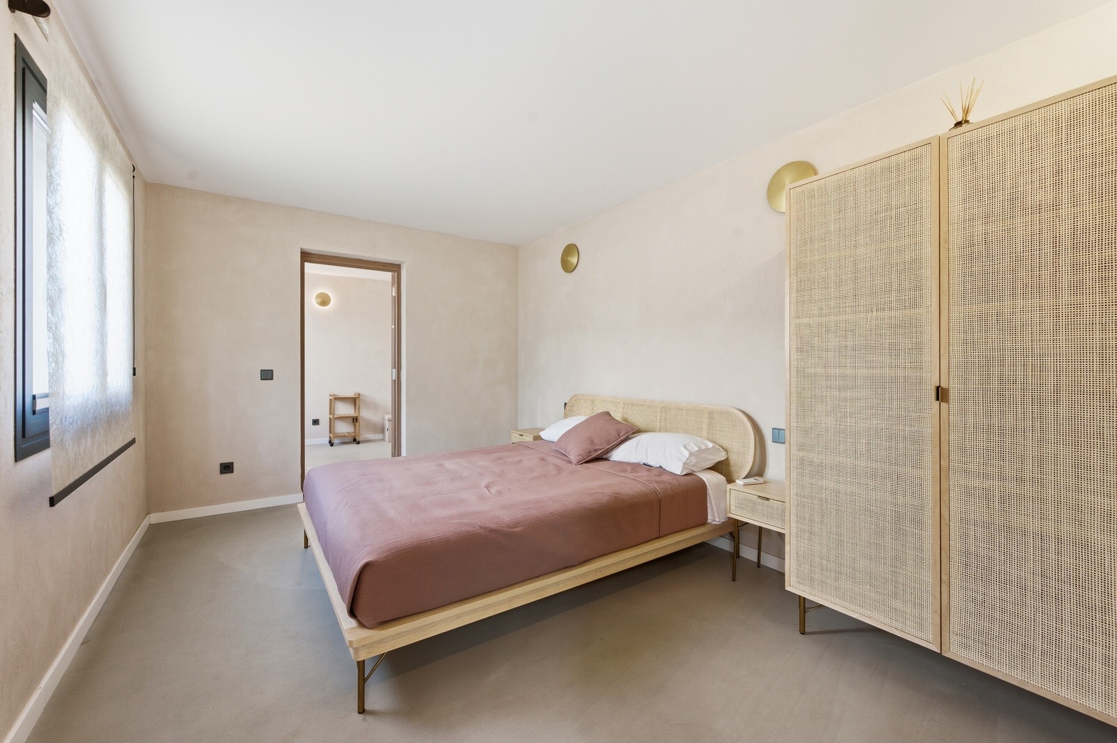 Well-maintained Mediterranean villa with guest house, apartment and pool in Paguera (10)