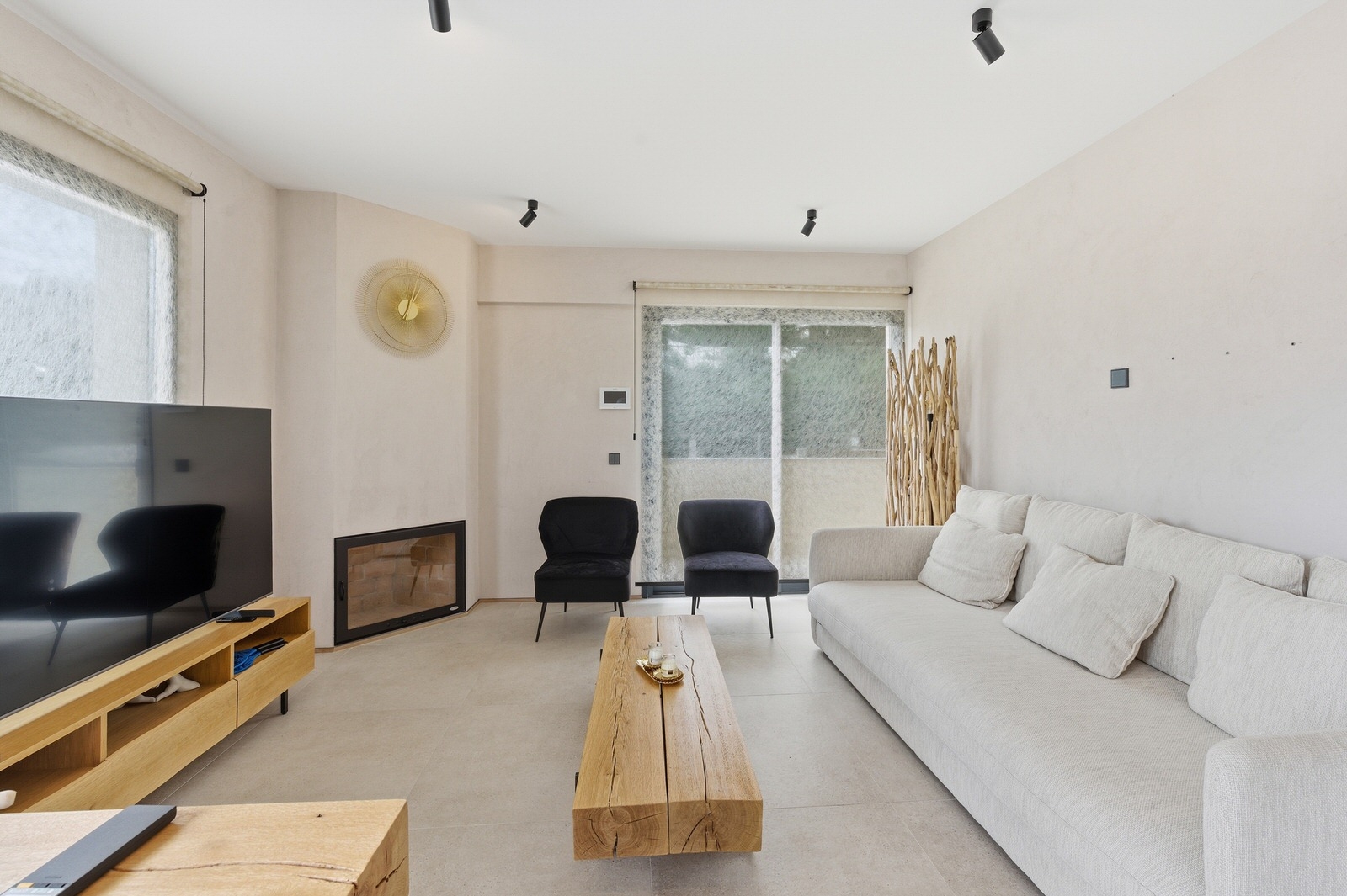 Well-maintained Mediterranean villa with guest house, apartment and pool in Paguera (18)