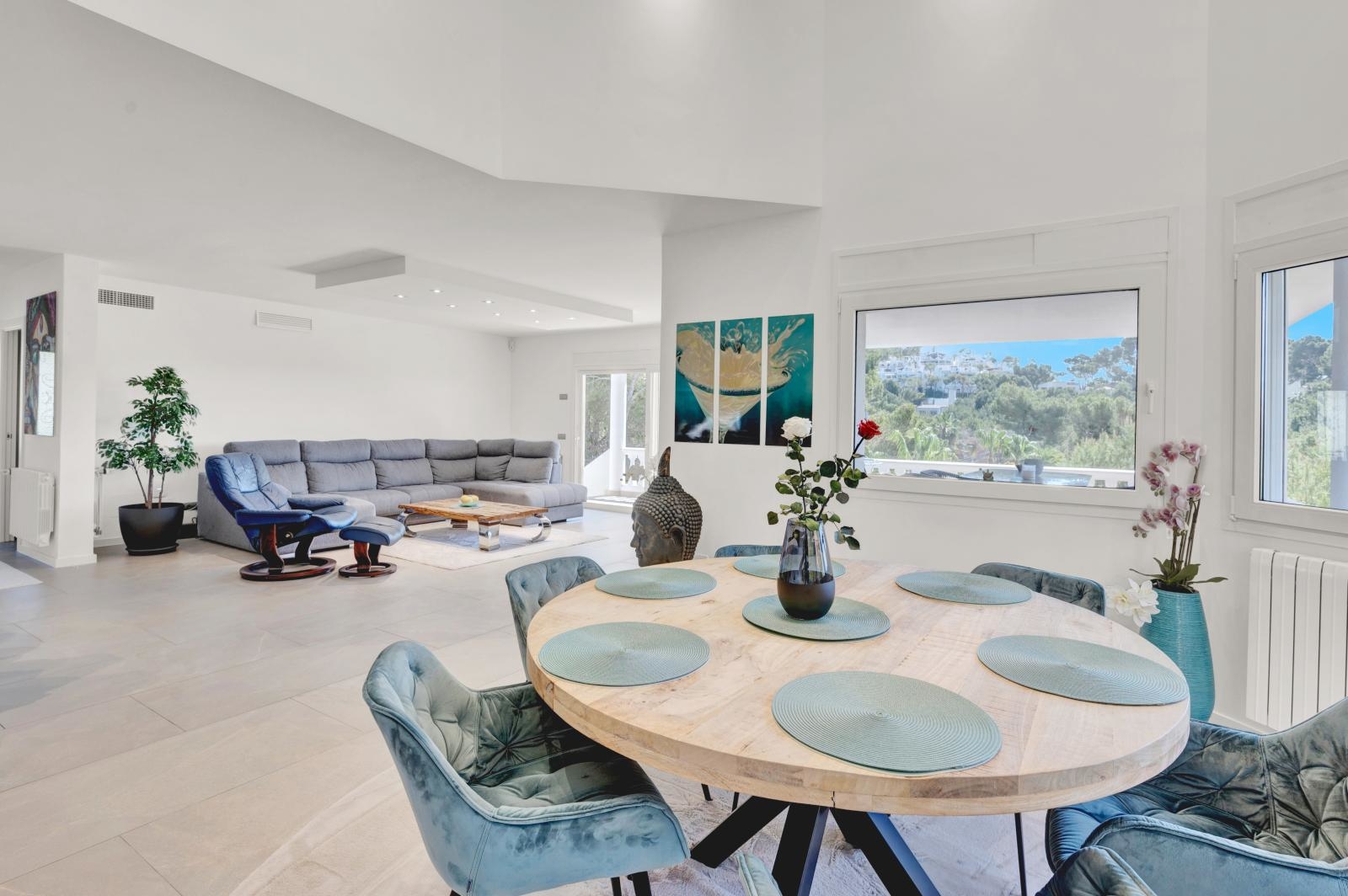 Renovated villa with pool and partial sea views in Costa de la Calma (7)