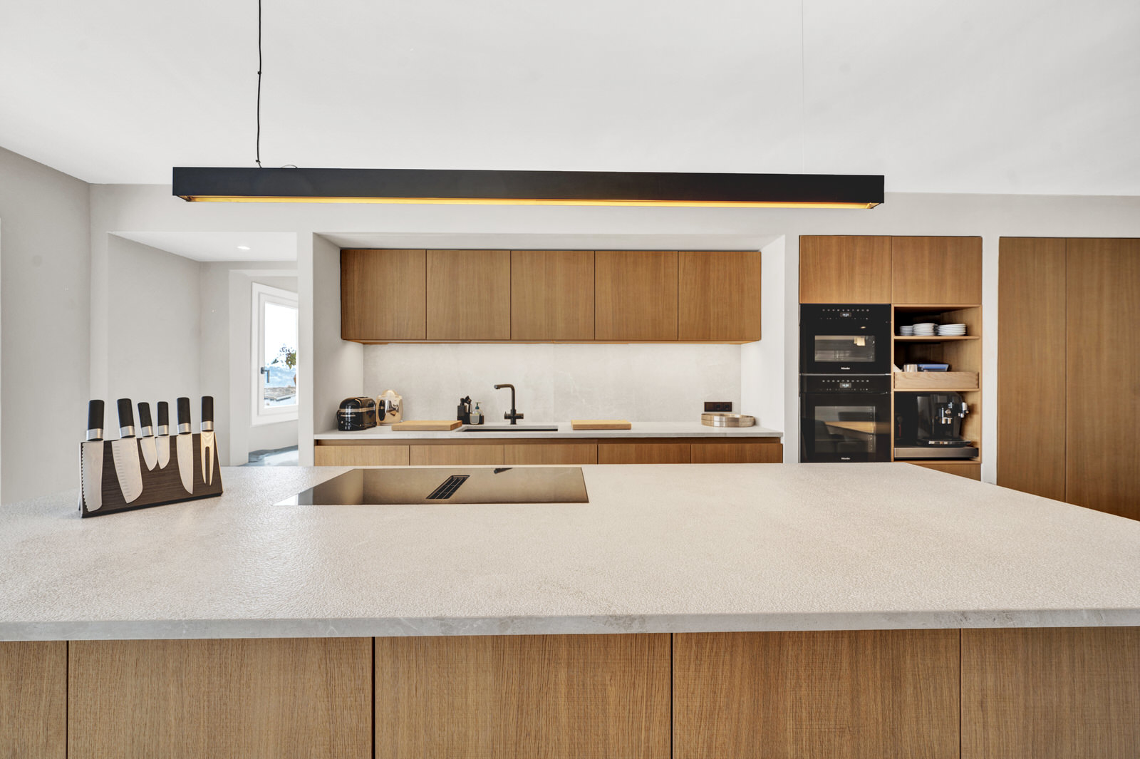 Exclusive renovated flat with 2 terraces & jacuzzi in complex with beach access in Costa de la Calma (35)