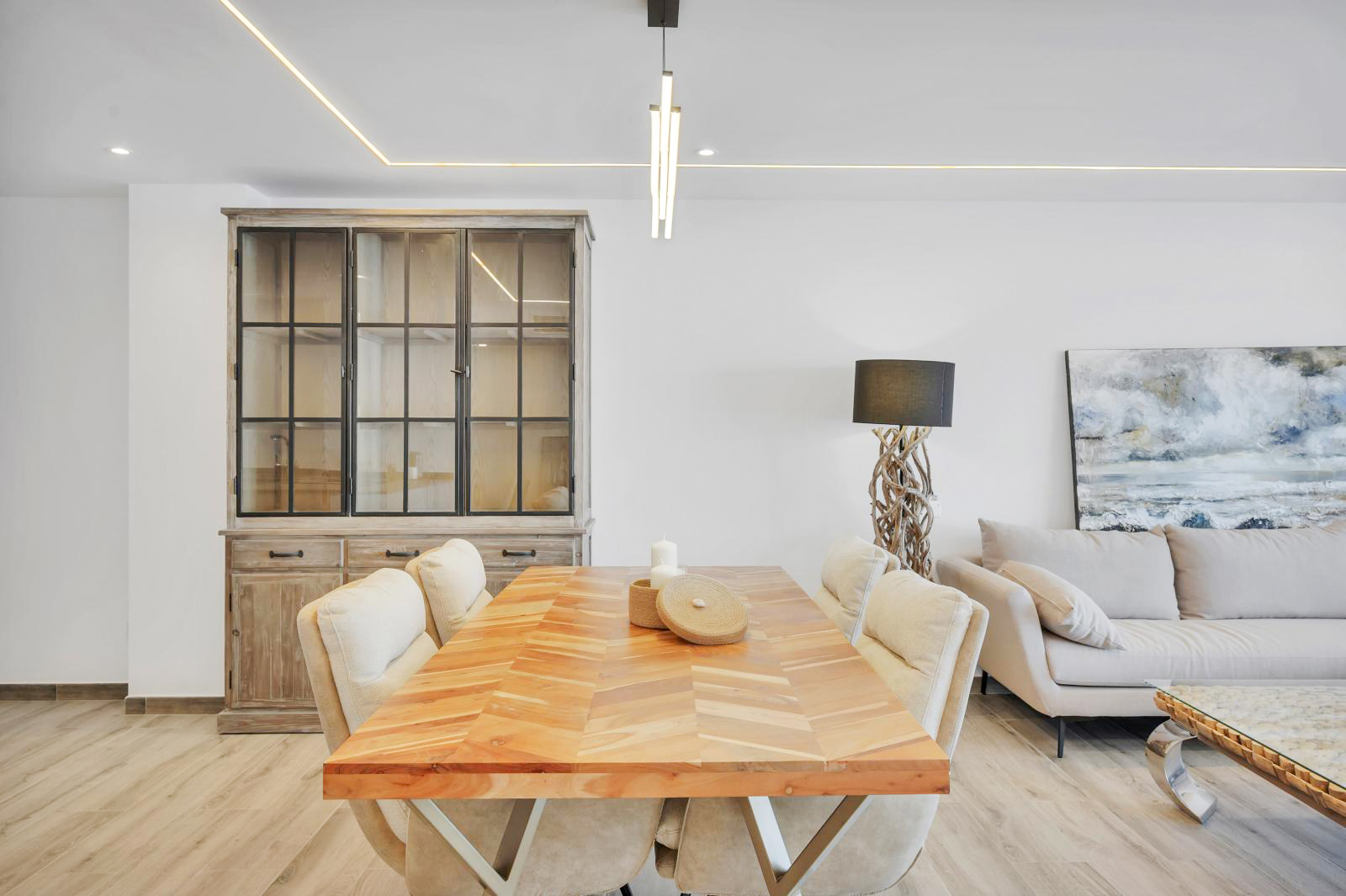 1st sea line Completely renovated apartment with fantastic panoramic sea views in Costa de la Calma (7)