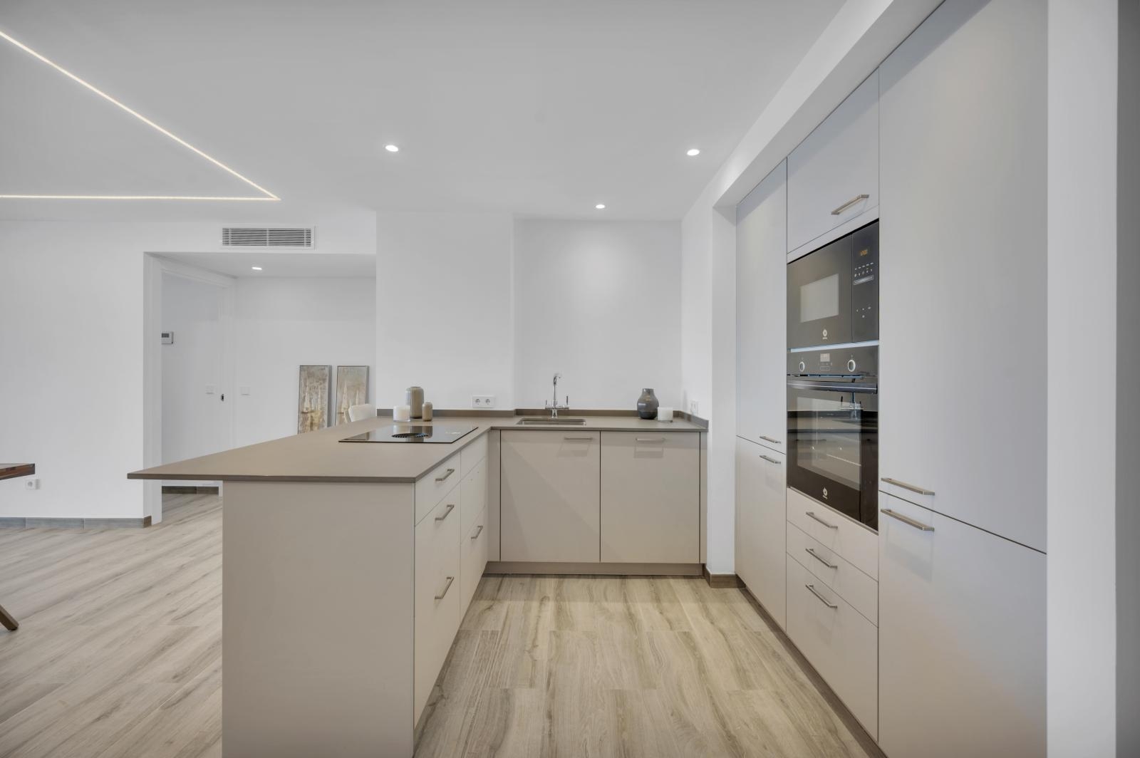 1st sea line Completely renovated apartment with fantastic panoramic sea views in Costa de la Calma (2)