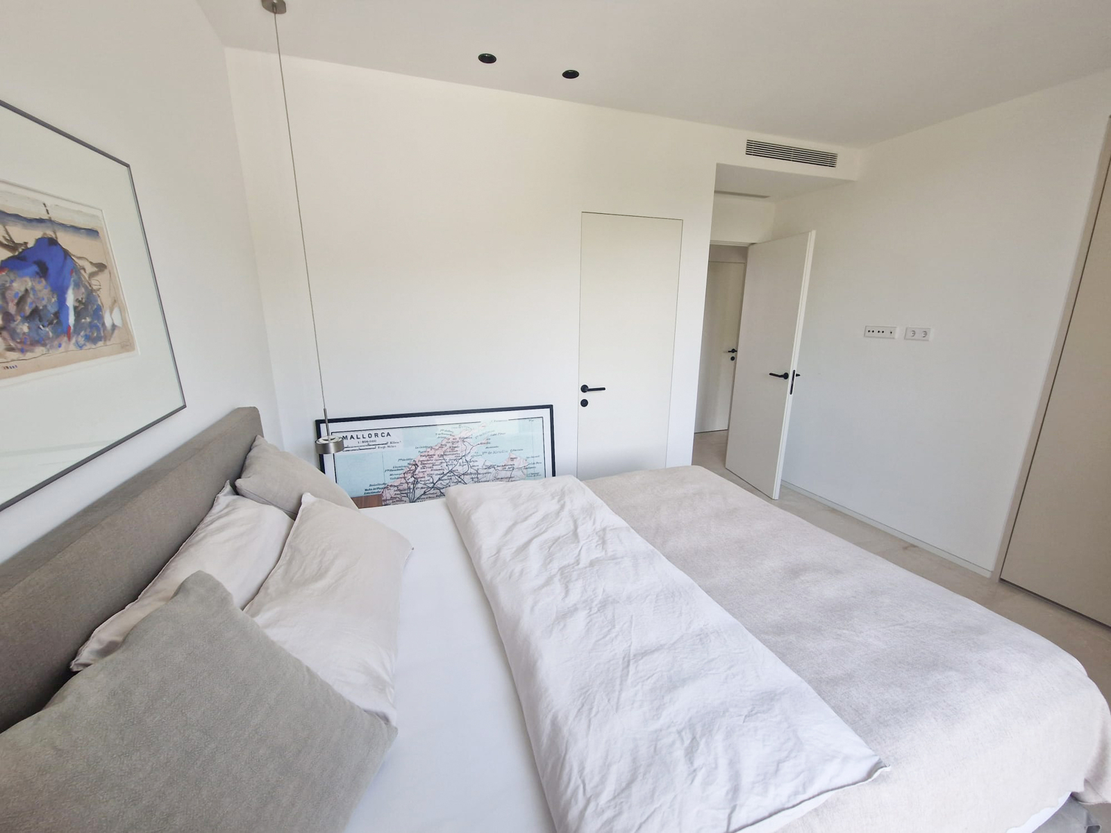 Luxury apartment with panoramic sea views in an exclusive complex in Paguera (8)