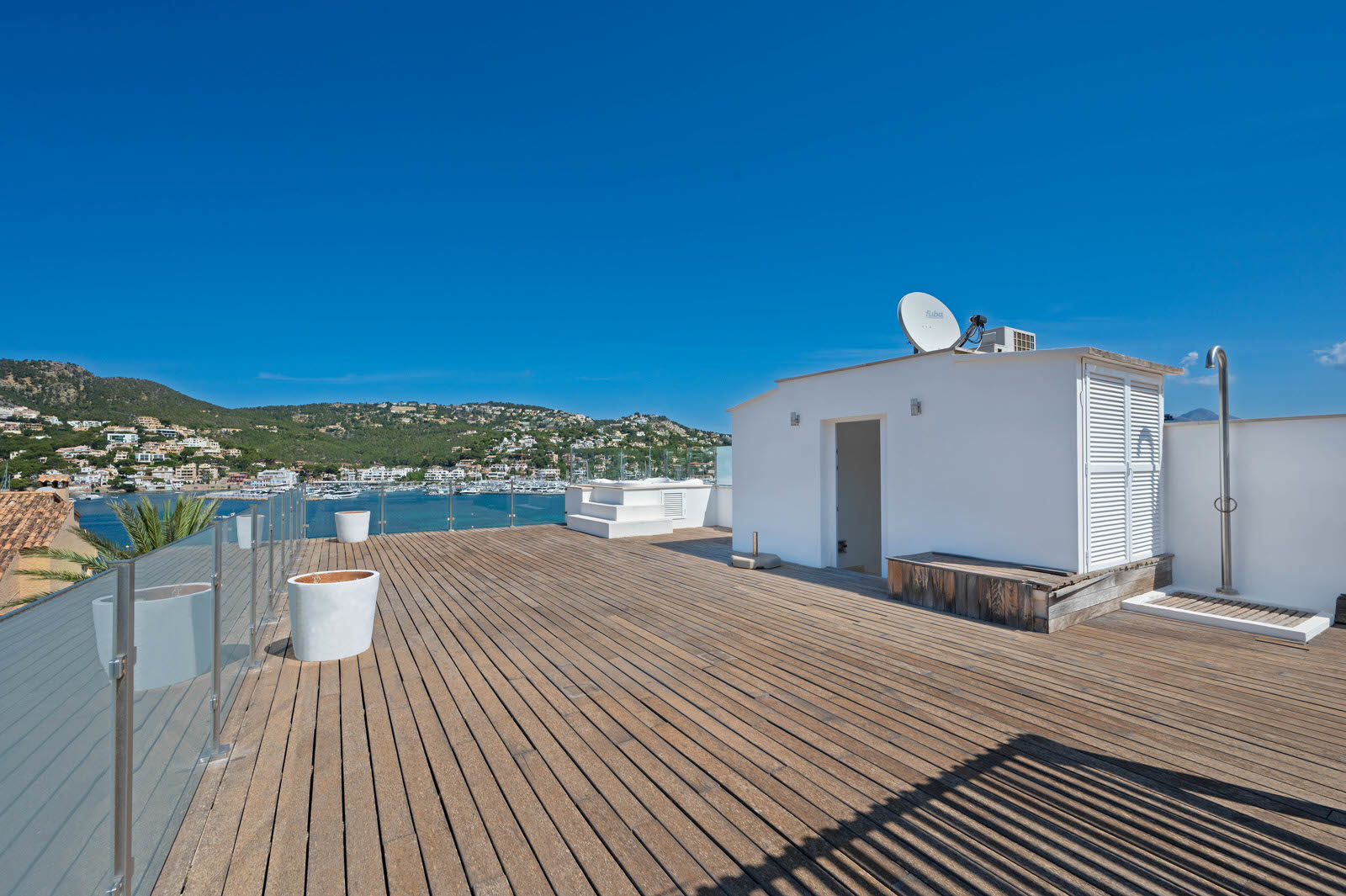Penthouse with spectacular views and large roof terrace in Puerto Andratx (2)