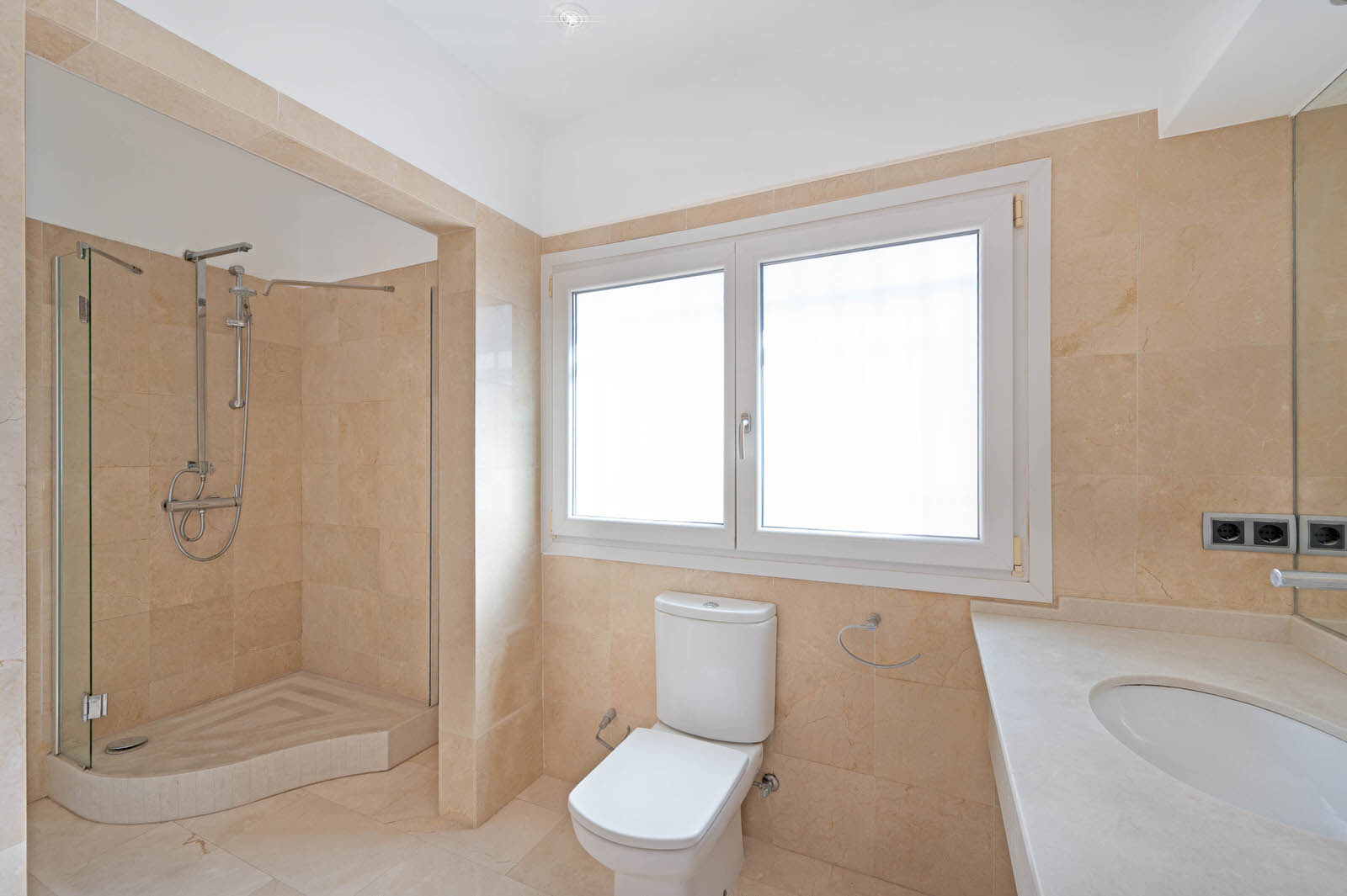 Penthouse with spectacular views and large roof terrace in Puerto Andratx (12)