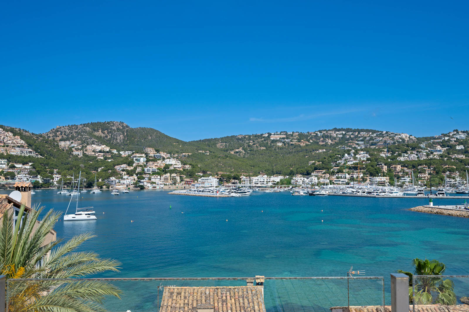 Penthouse with spectacular views and large roof terrace in Puerto Andratx (22)