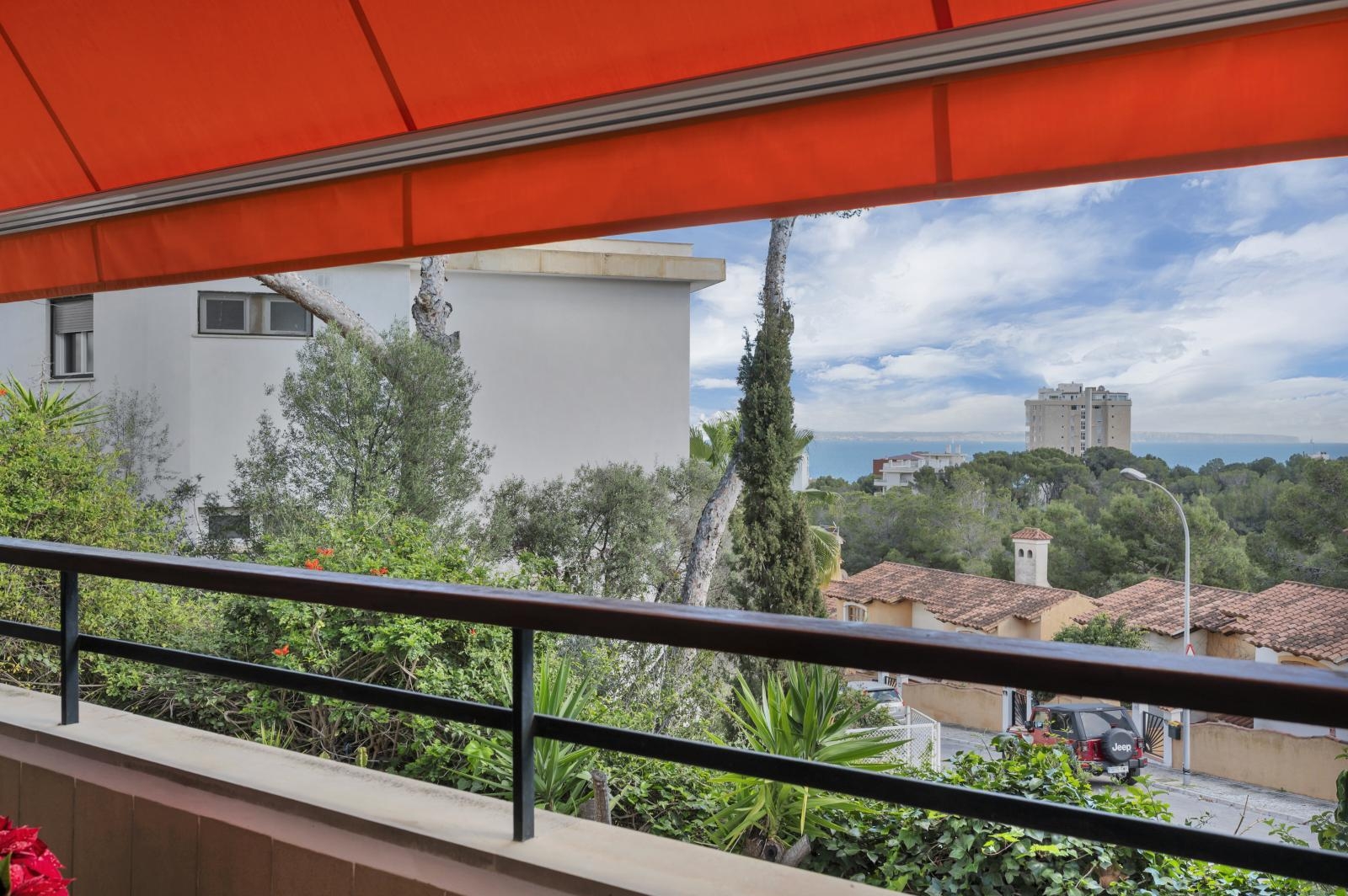 Charming apartment with partial sea views and lots of potential in a quiet location close to Palma, ref. 7531 (12)