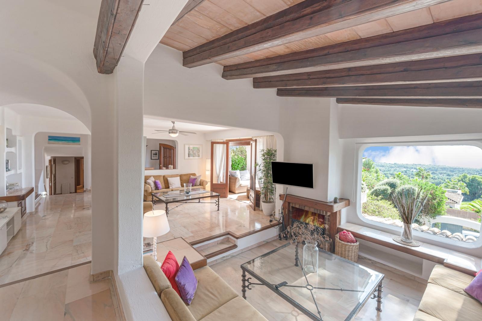 Mediterranean dream villa with sea view in Bendinat (17)