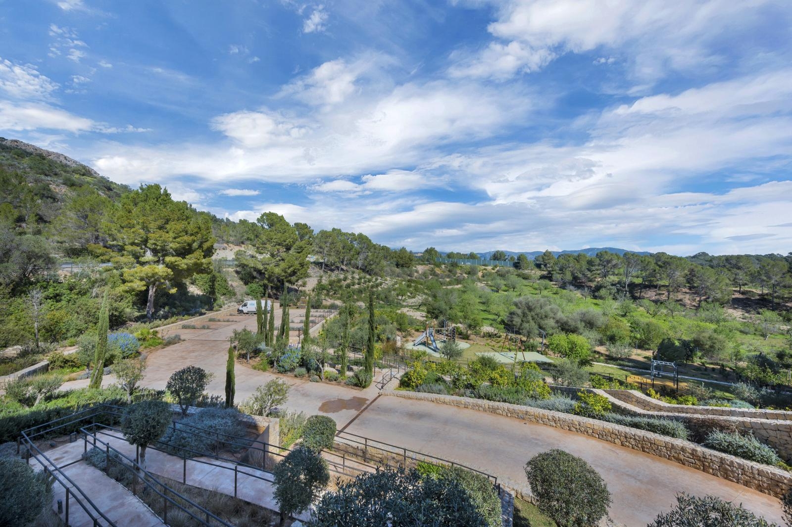 Luxury apartment with panoramic sea views in an exclusive complex in Paguera (23)