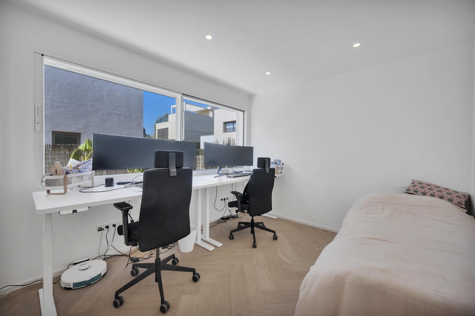 Bright, modern family villa with pool in a sought-after location in Ciudad Jardin near Palma, ref. 7540 (26)