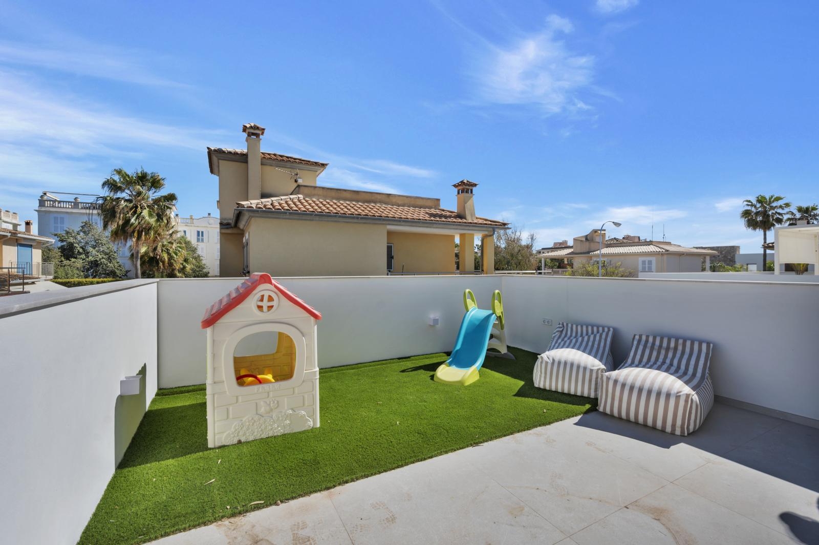 Bright, modern family villa with pool in a sought-after location in Ciudad Jardin near Palma, ref. 7540 (25)