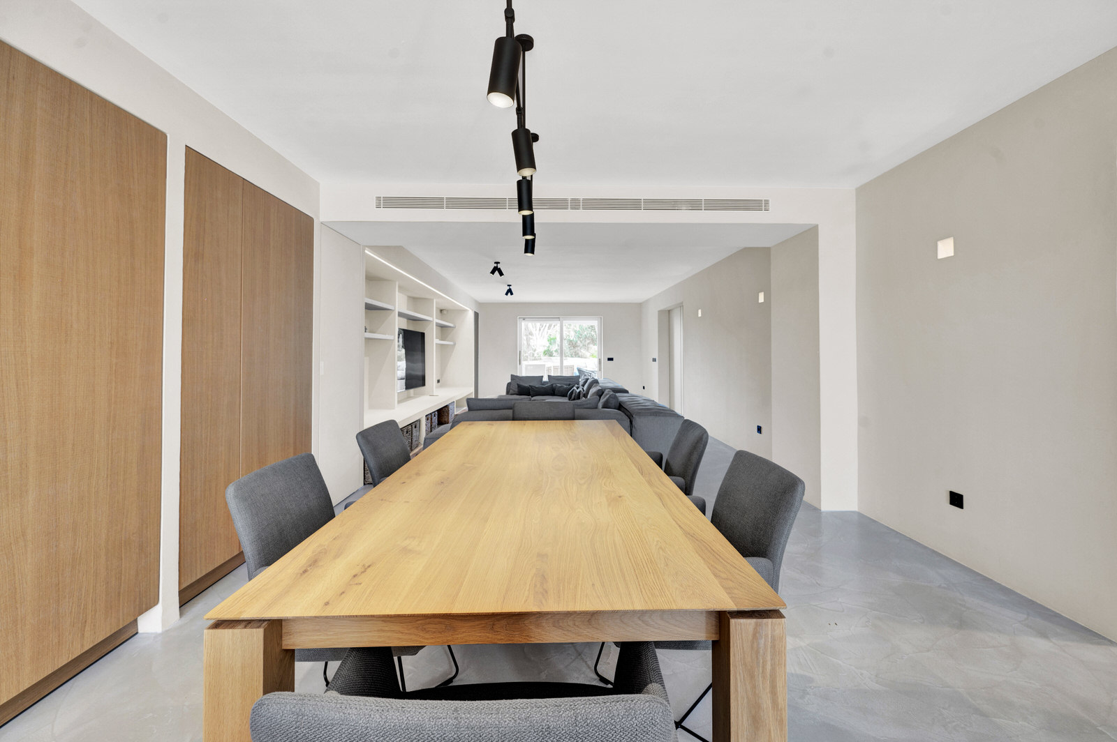 Exclusive renovated flat with 2 terraces & jacuzzi in complex with beach access in Costa de la Calma (31)