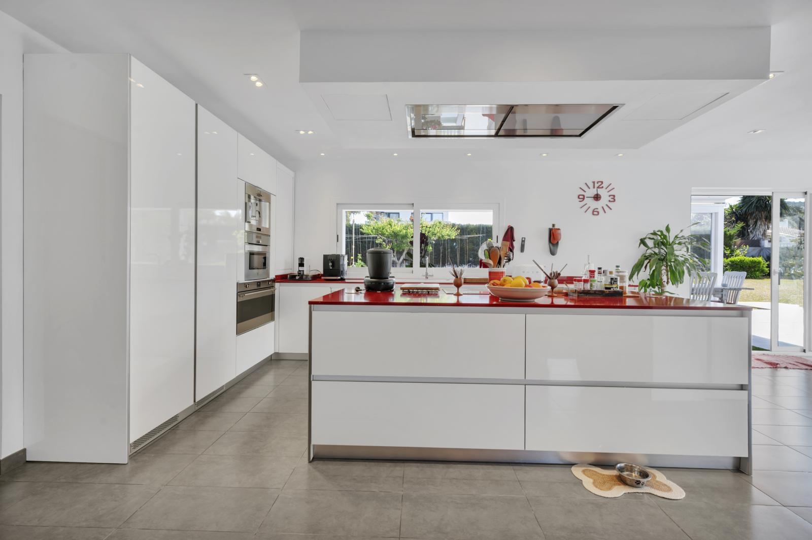 Villa mit Pool in El Toro (31)