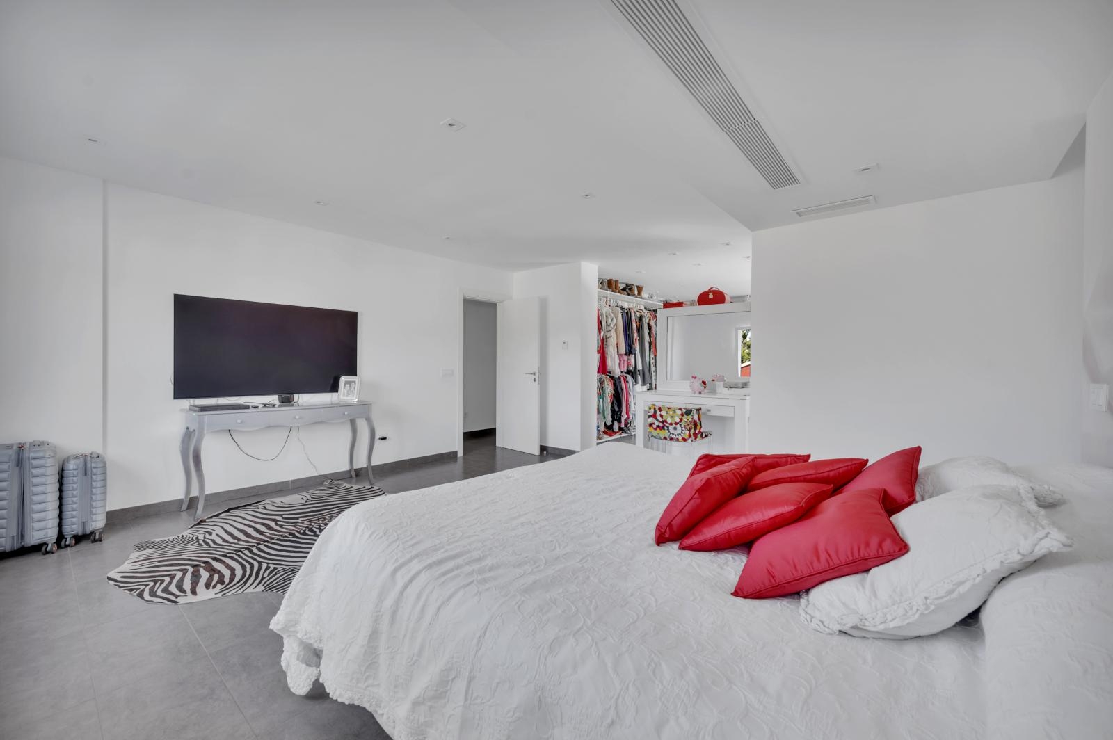 Villa mit Pool in El Toro (8)