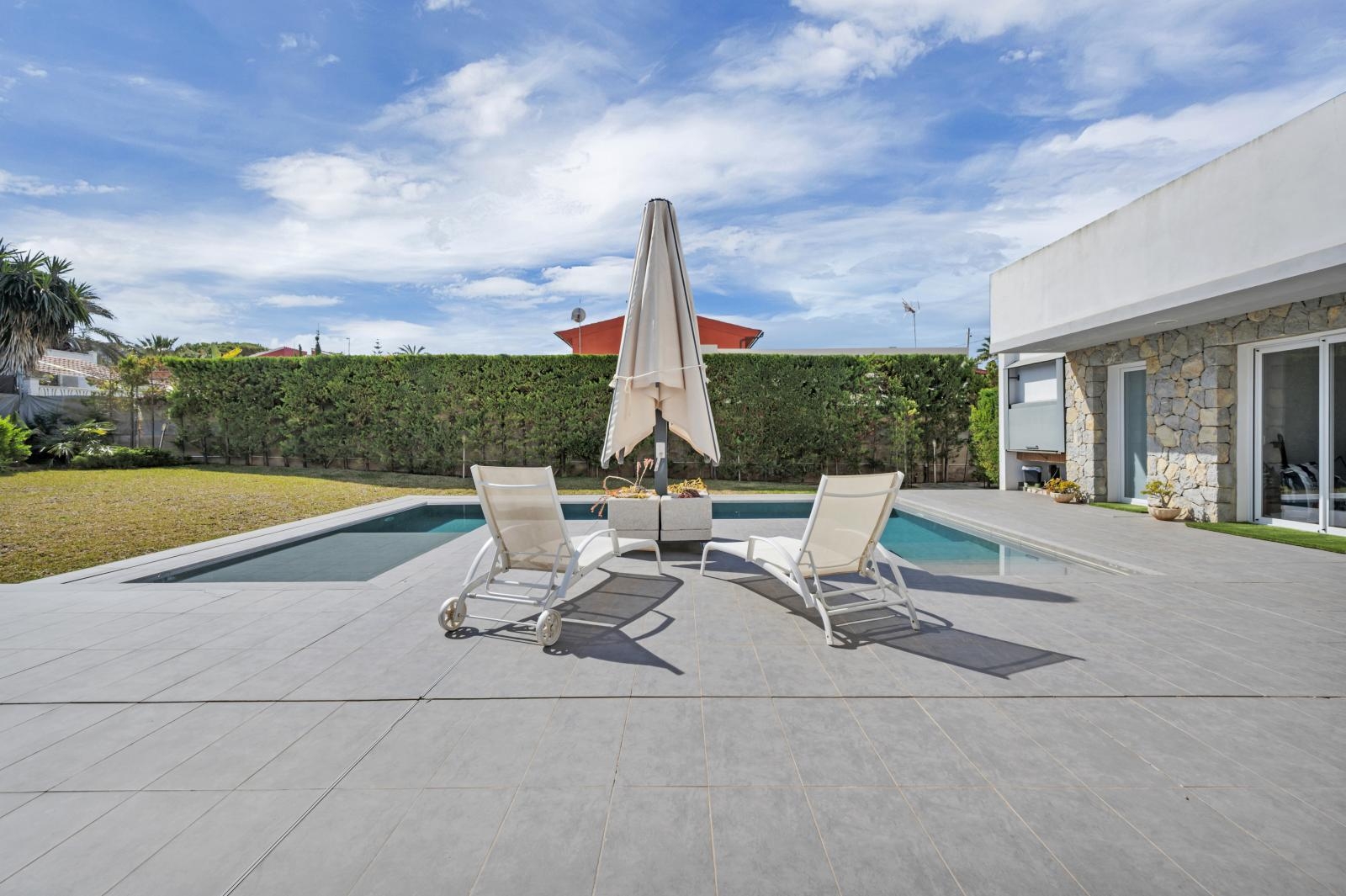 Villa mit Pool in El Toro (21)