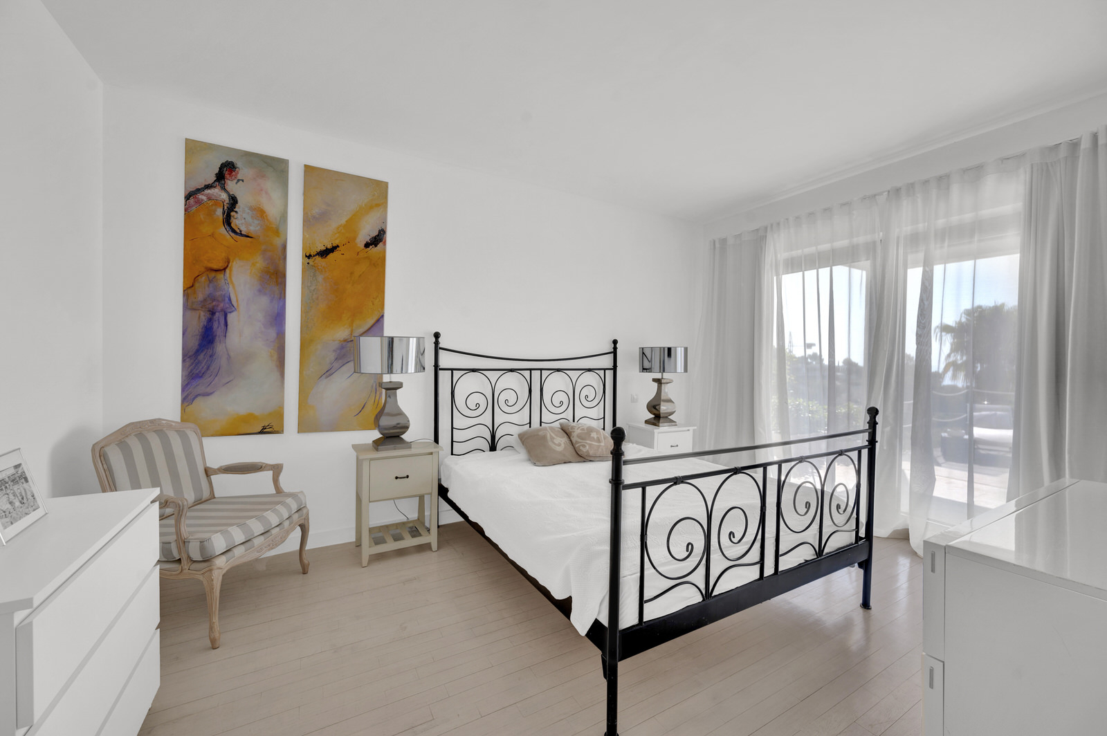 Exclusive villa with spectacular panoramic sea views in a quiet location in Costa den Blanes (6)
