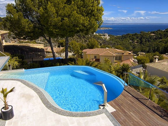exklusive-luxus-villa-mit-imposantem-meerblick-in-bendinat (14)
