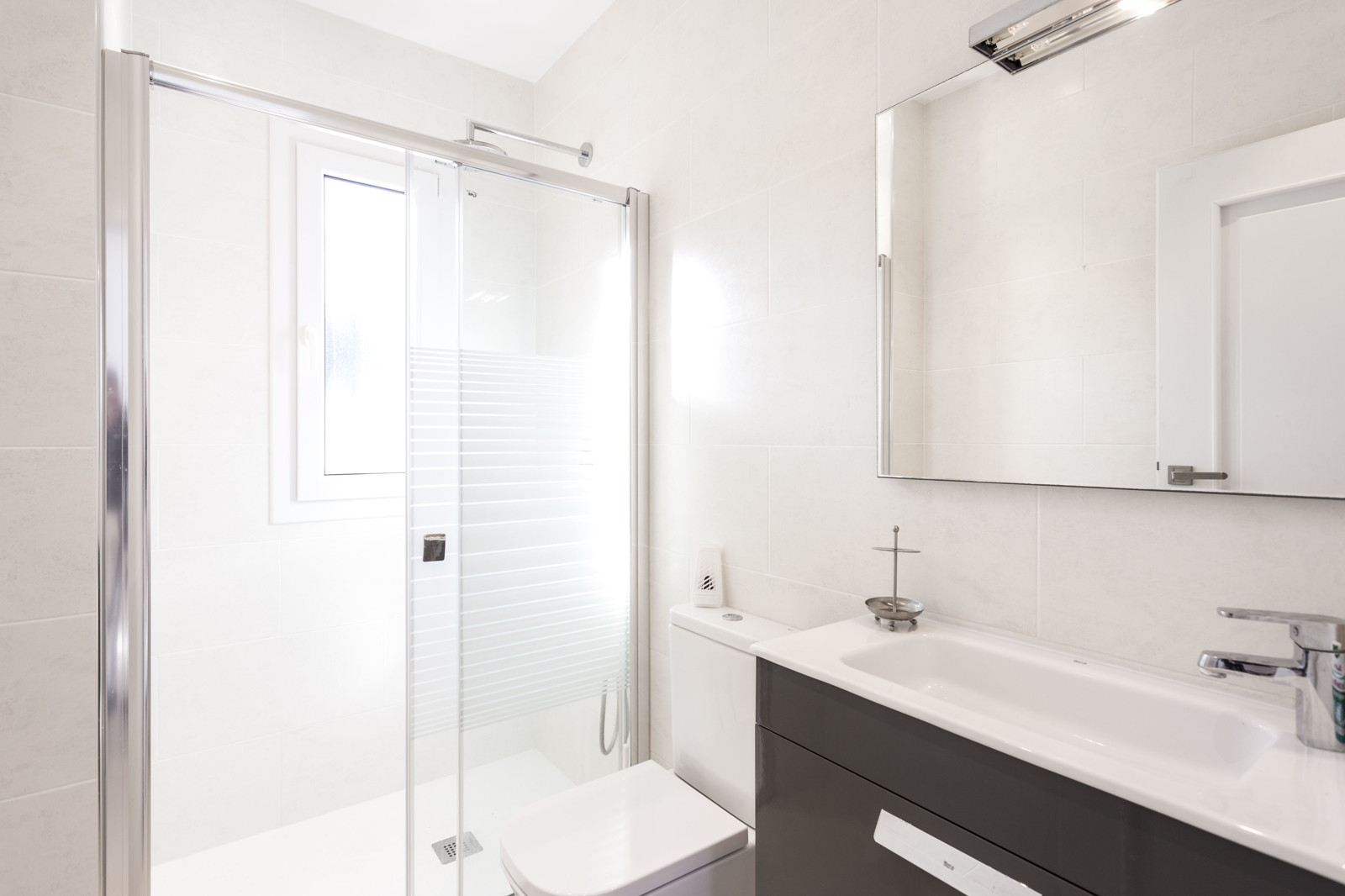 Modernized house in quiet location of El Toro, close to the noble marina Port Adriano