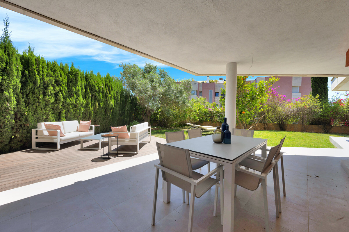 Beautiful garden flat in a Mediterranean complex with 3 pools in a quiet location in Sol de Mallorca (26)