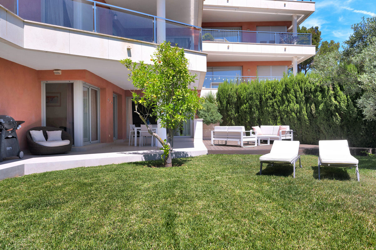 Beautiful garden flat in a Mediterranean complex with 3 pools in a quiet location in Sol de Mallorca (34)