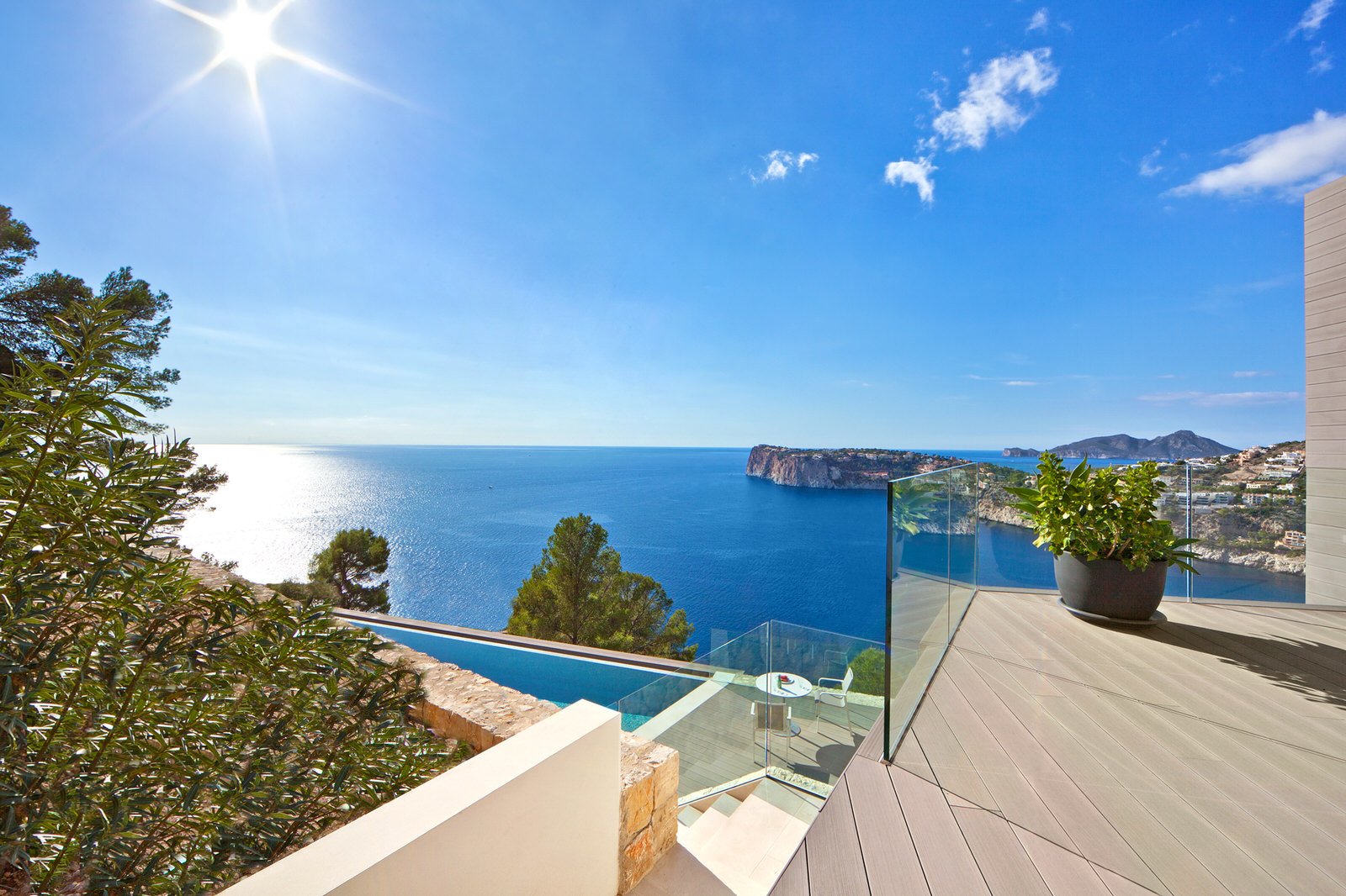 Fantastic luxury villa with stunning sea views and sunsets in Puerto Andratx (17)