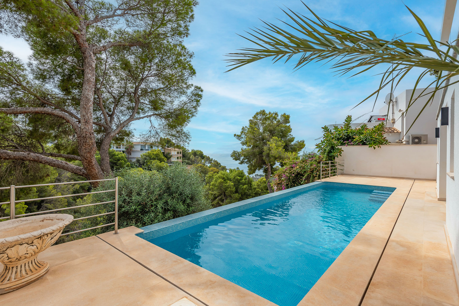 Modern seaview villa in Costa den Blanes, Portals, southwest Mallorca (7)